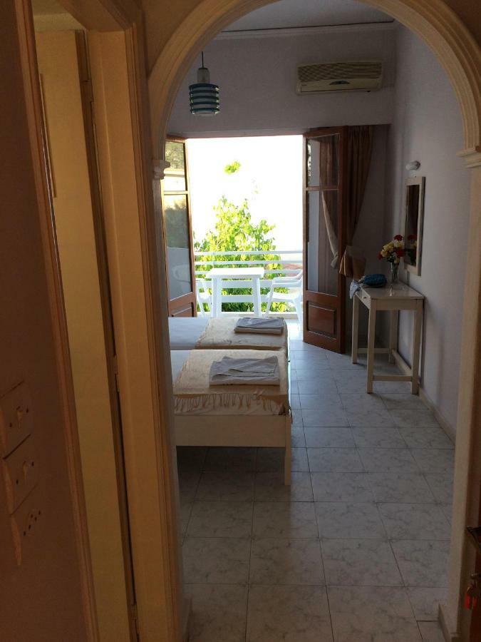 Hebes On The Beach Kavos Exterior photo
