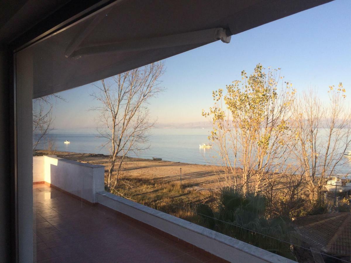 Hebes On The Beach Kavos Exterior photo